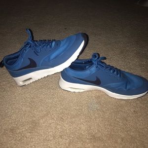 Nike blue shoes for running, lifting, walking etc